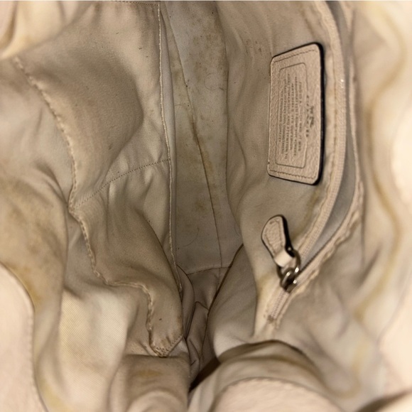 Coach Mickie drawstring shoulder crossbody bucket Navy bag pebbled leather - Picture 12 of 13